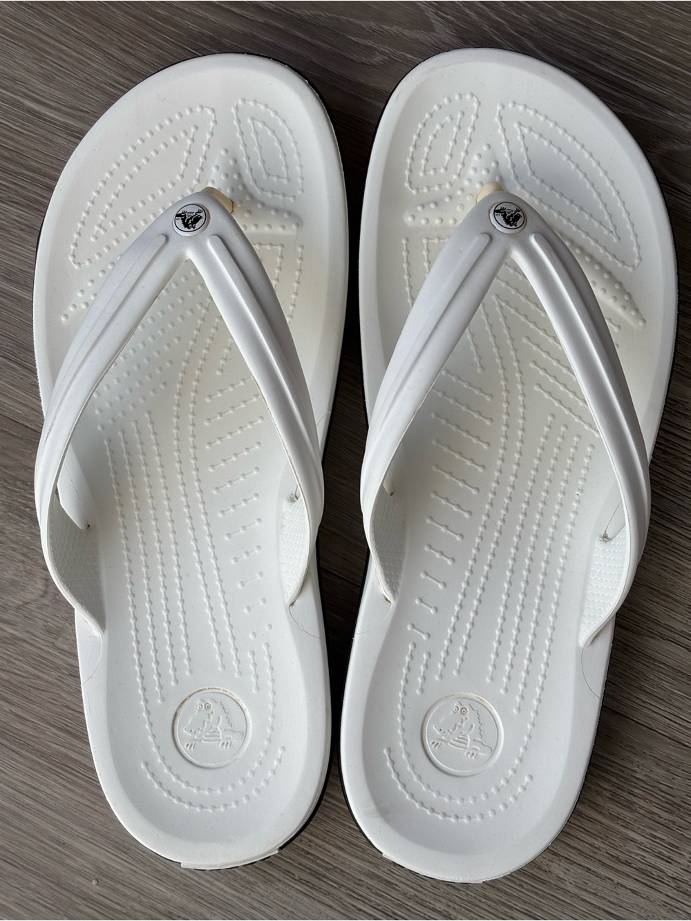 CROCS White Women's Flip Sandals - Classic Slip-On Beach Slides
